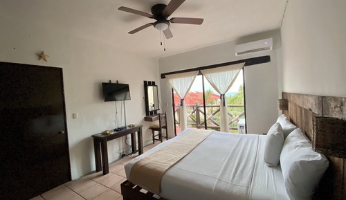 Superior Apartment, 1 King Bed, Kitchen