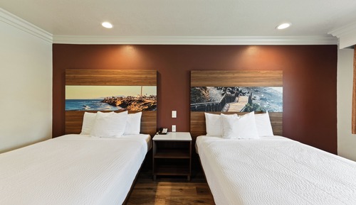 Standard Double Room, 2 Queen Beds, Non Smoking, Refrigerator & Microwave