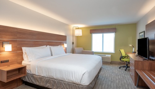 Standard Room, 1 King Bed (LEISURE)