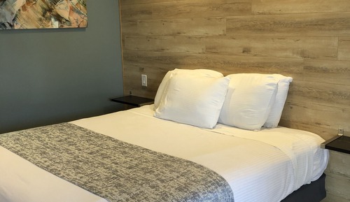 Deluxe Suite, 1 King Bed