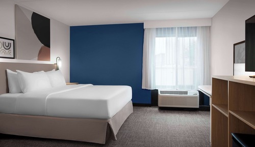 Room, 1 King Bed with Sofa bed, Accessible (Hearing)