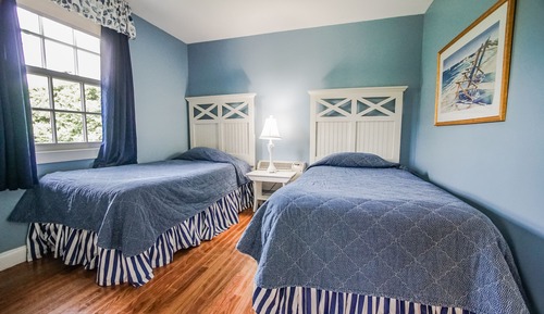 Condo, 2 Bedrooms
