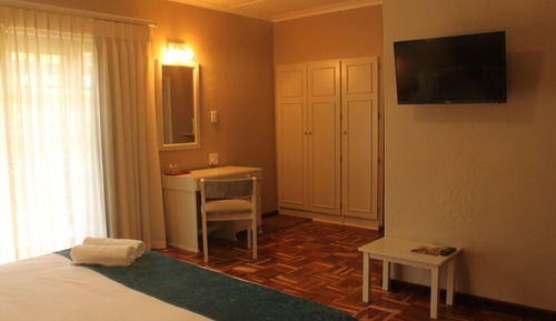 Classic King Rooms