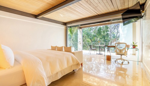 City Studio Suite