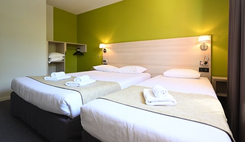 Comfort Triple Room
