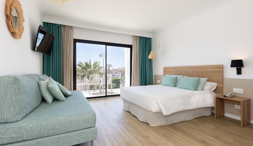 Double Room, Balcony