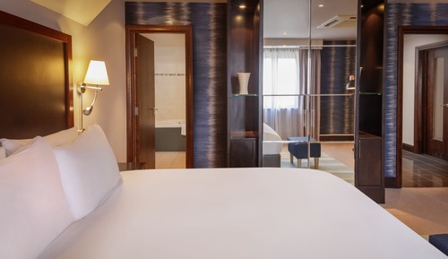 Penthouse King Suite