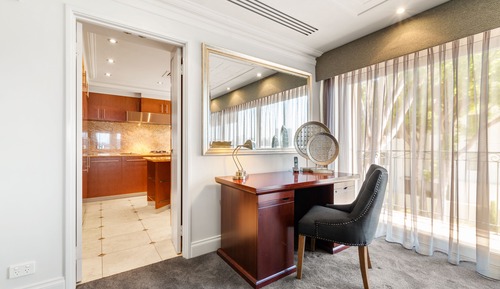 The Grand Riverview Suite