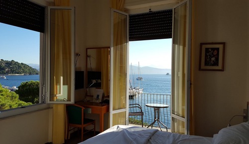 Double Room, Sea View