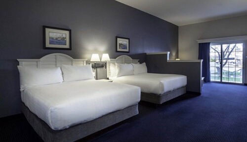Family Suite, City View
