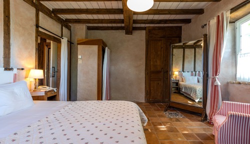 Suite, Disability Access, Park View