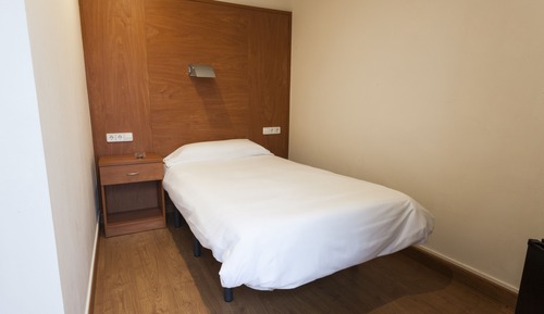 Double room with extra bed