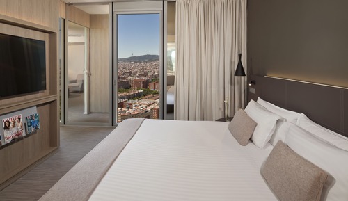 The Level, Suite, City View
