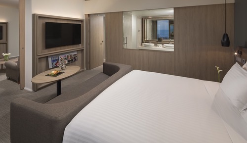 The Level, Suite, Sea View