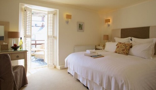 Deluxe Double Room, 1 King Bed, Terrace