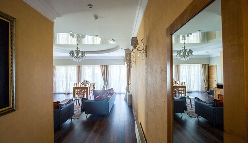 Presidential Suite