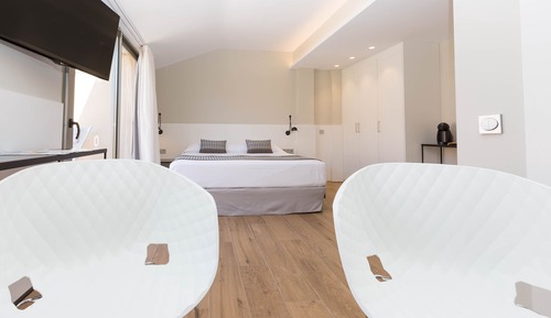 Deluxe Double Room, 1 King Bed