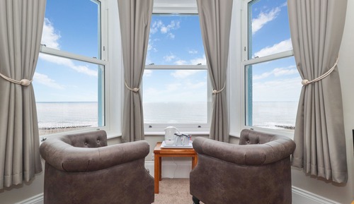 Family Room, Sea View (2nd floor)