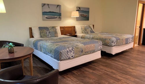 Deluxe Room, Refrigerator & Microwave,  Not Pet Friendly