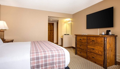 Classic Room, 1 King Bed
