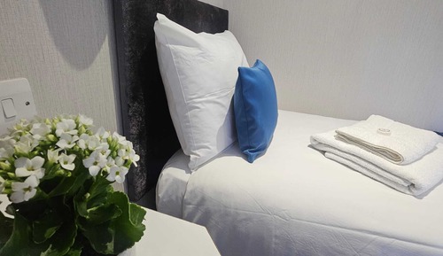Small Single Room
