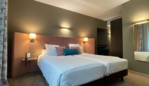 Deluxe Room, 2 Twin Beds, Non Smoking