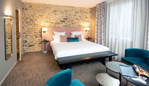 Deluxe Room, 1 Queen Bed, Non Smoking