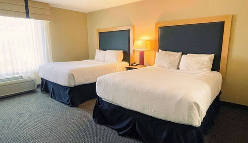 Suite, Multiple Beds, Accessible, Non Smoking