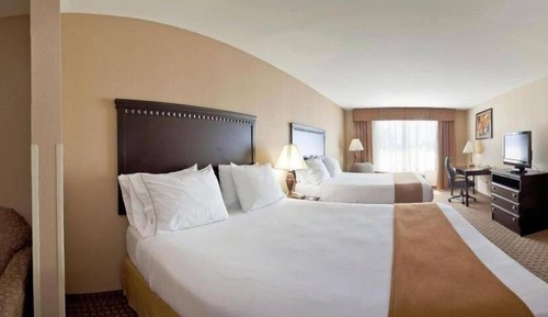 Standard Room, 2 Queen Beds