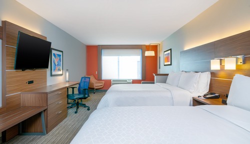 Suite, 2 Queen Beds