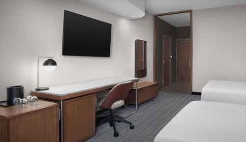 Room, 2 Queen Beds (Mobility/Hearing Access, Roll-In Shwr)