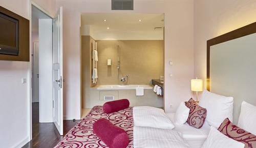 Junior Suite, 1 Bedroom, River View