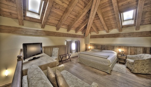 Suite on Two Floors
