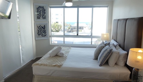 3 Bedroom Golf Course, Sunset & Partial Ocean Views