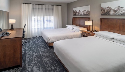 Executive Suite, Multiple Beds