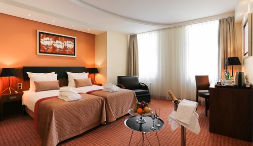 Junior Suite, 1 Double or 2 Twin Beds