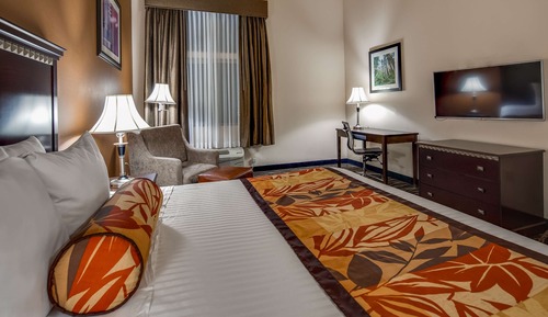 Suite, 1 King Bed, Non Smoking, Jetted Tub (with Sofabed)
