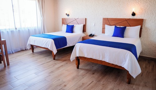 Standard Room, 2 Double Beds