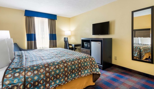 Room, 1 King Bed, Non Smoking
