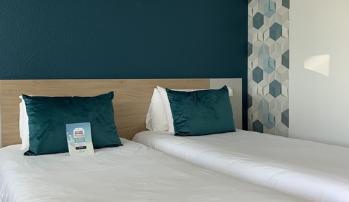 Standard Room, 2 Twin Beds