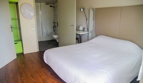 Next Generation, Room, 1 Double Bed