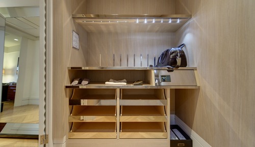 Junior Suite with Terrace and Spa Access