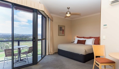 Deluxe Balcony Spa Room
