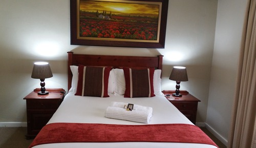 Comfort Room, 1 Bedroom (Rm 8, Double bed, garden view)