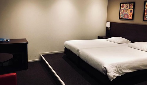 Double Room (Gilde room)