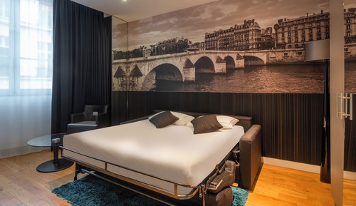 Executive Suite, Jetted Tub