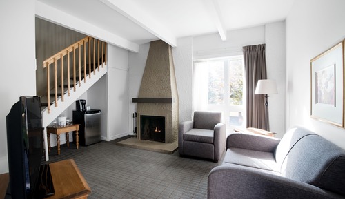 Deluxe suite - outside the main pavilion