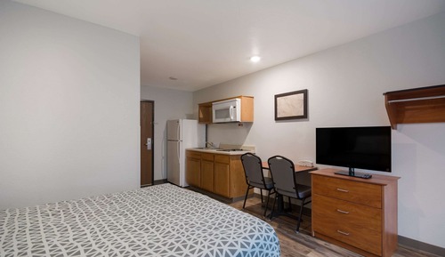 Suite, 1 Queen Bed, Accessible, Non Smoking