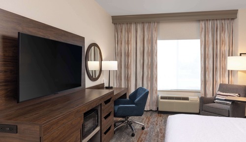 One king bed non smoking