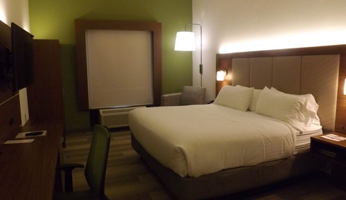 Standard Room, 1 King Bed (LEISURE)